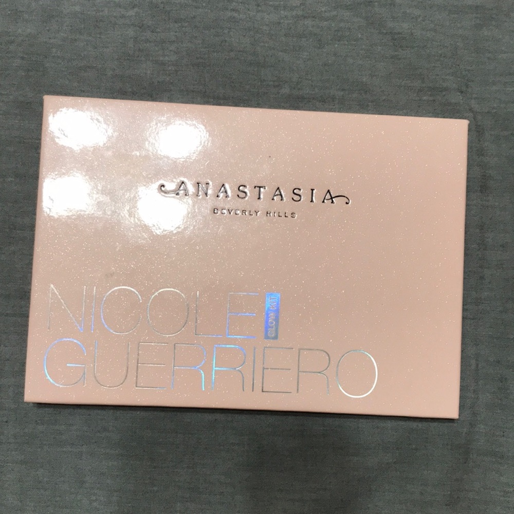Anastasia Beverly Hills Nicole Guerriero